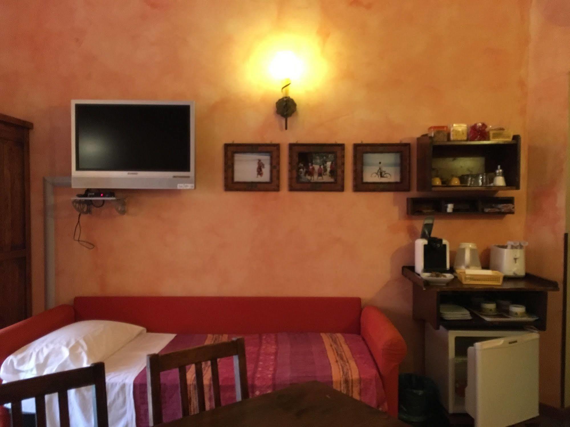 Momi Bed And Breakfast Roma Eksteriør bilde