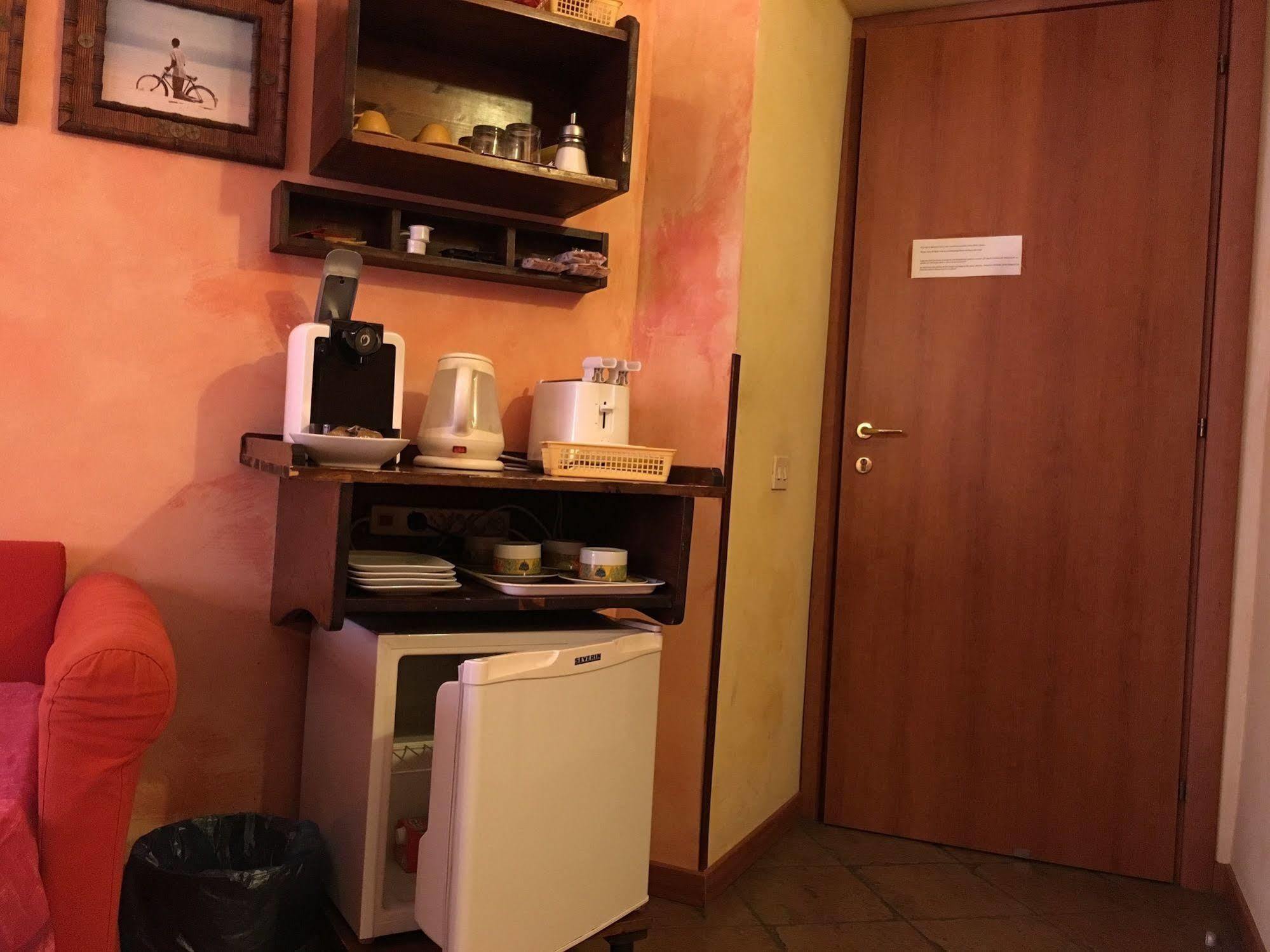 Momi Bed And Breakfast Roma Eksteriør bilde
